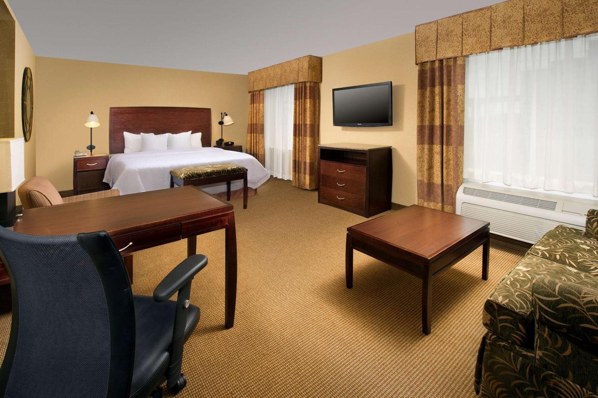 Hampton Inn And Suites San Antonio Airport Экстерьер фото