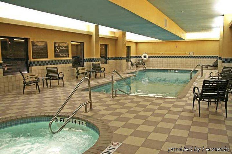 Hampton Inn And Suites San Antonio Airport Удобства фото